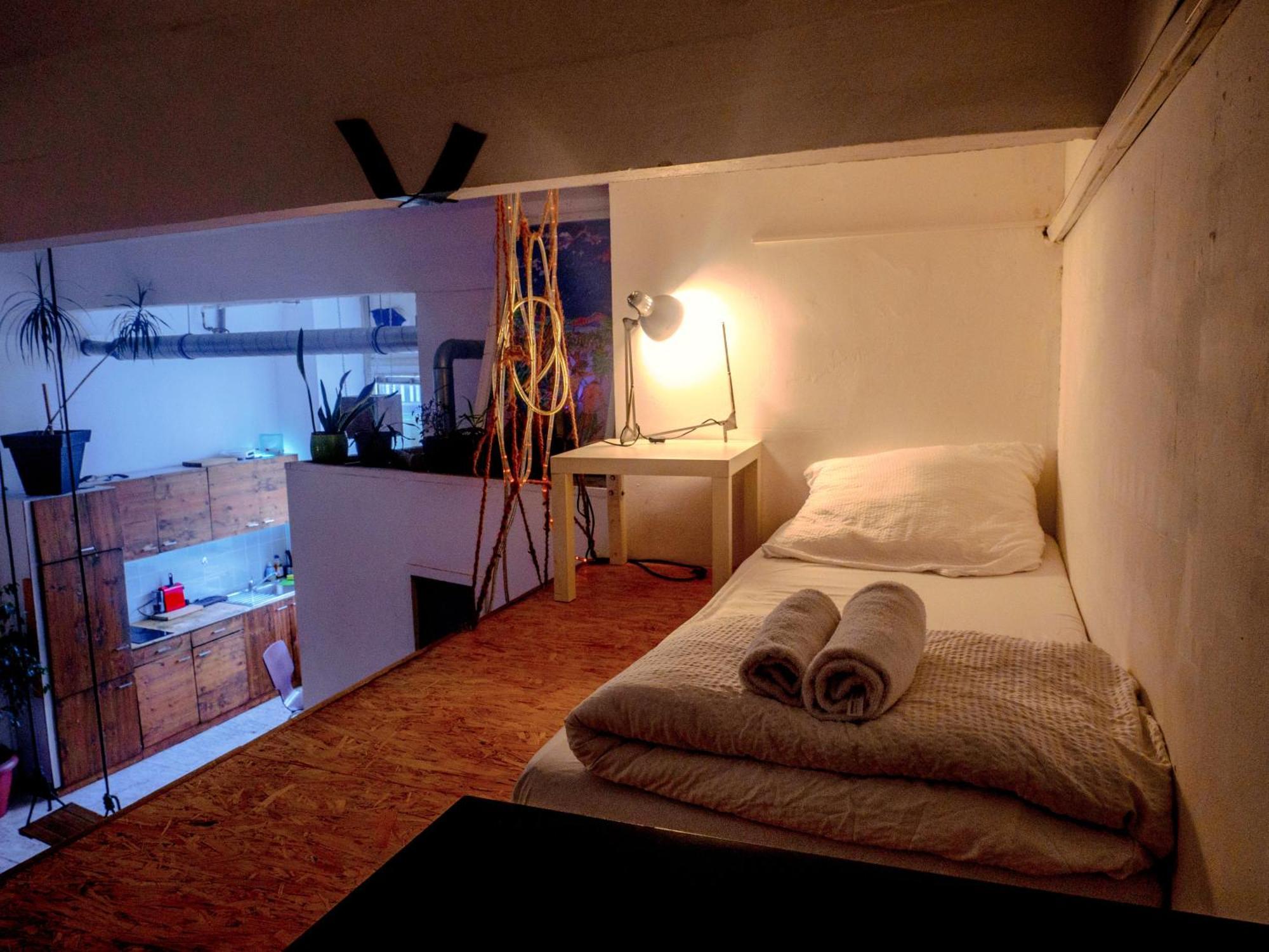 Einzigartiges 140Qm Loft - Party Ist Erlaubt! Appartement Berlijn Buitenkant foto